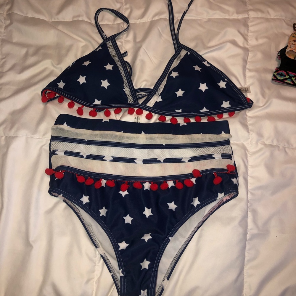 swimsuit set